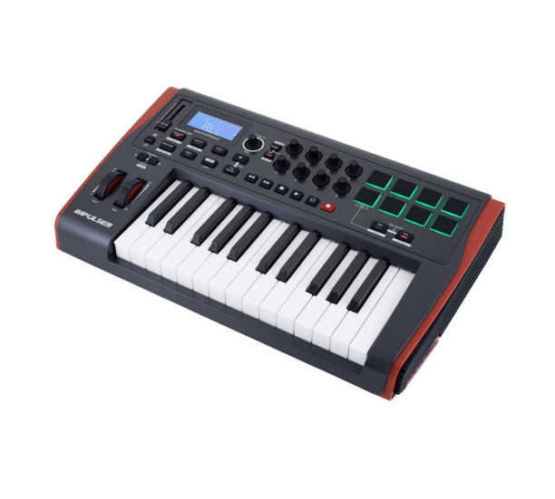 Impulse 25 Novation Keyboard Controller